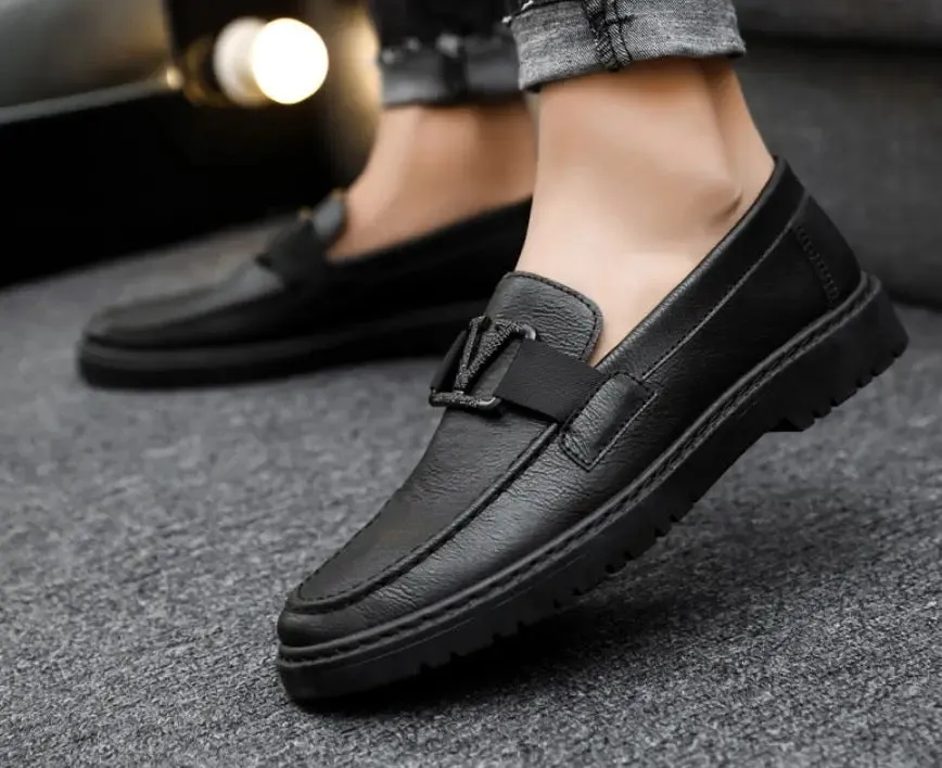 A016-Leather loafer