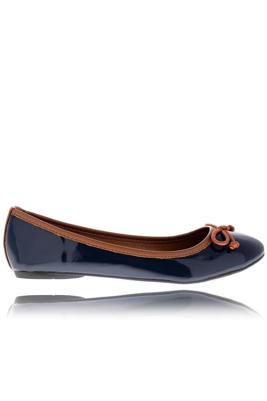 DEUX COULEUR Navy Patent Ballerinas