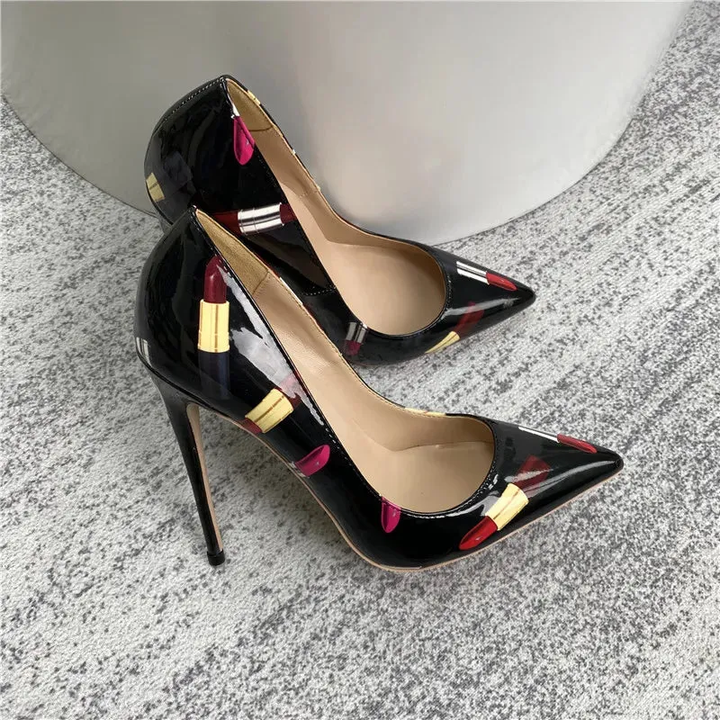 TEEK - Lipsticker Print Glossy Pumps